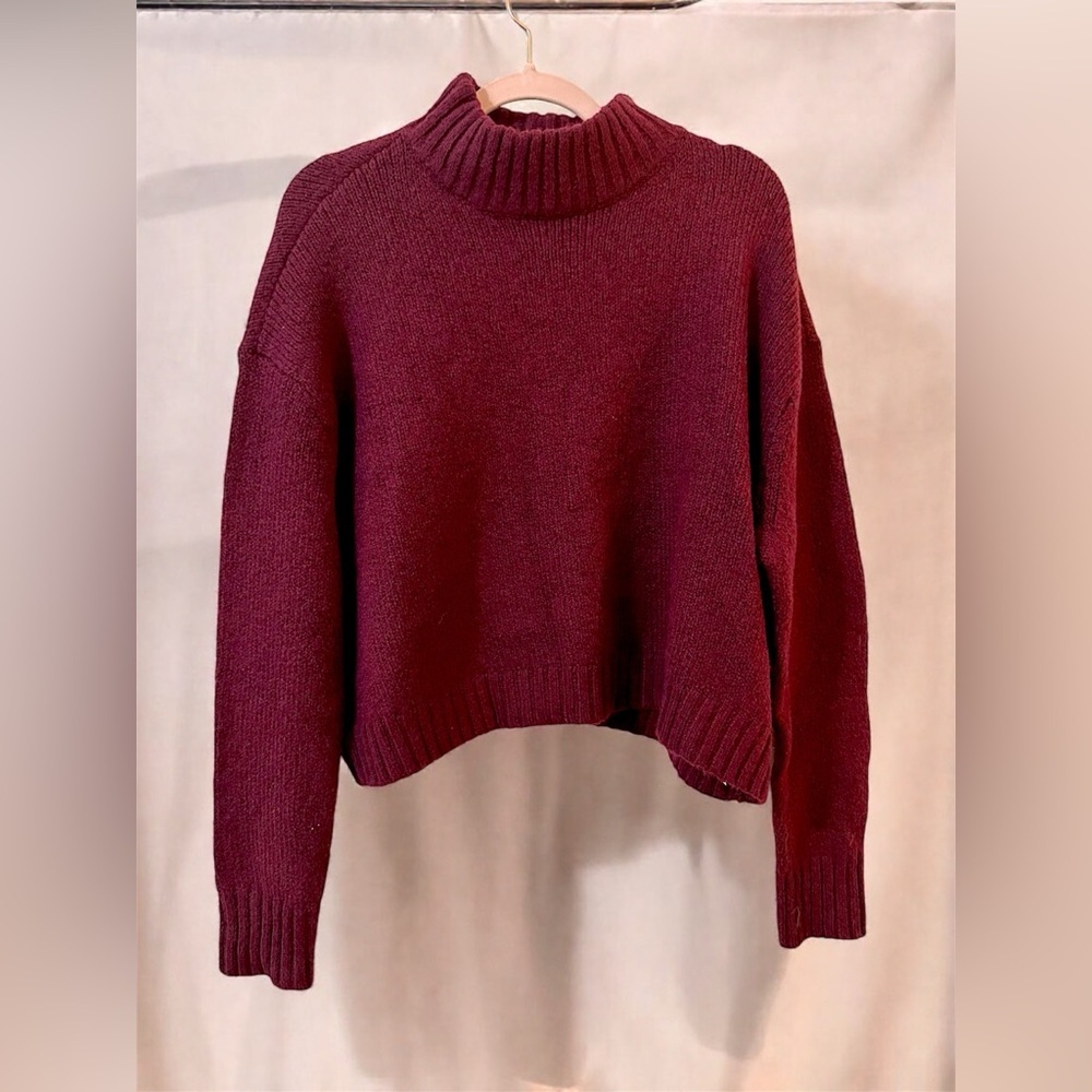 Women’s XL Maroon American Eagle cropped turtle neck sweater - Picture 6 of 6